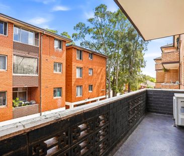 Chic & Modern 2-Bedroom Unit - Freshly Updated! - Photo 4