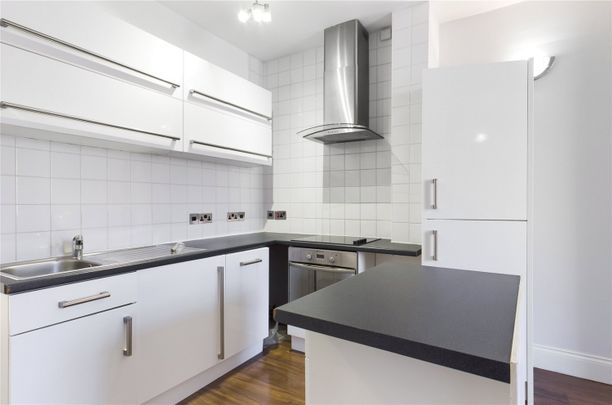 Westfield House, 4 High Street, Reading, Berkshire, RG7 - Photo 1