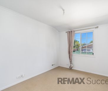 310 Alderley Street, Kearneys Spring QLD 4350 - House For Rent | Do... - Photo 4