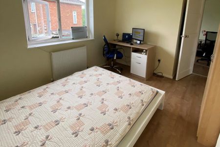 Ruskin Road - Photo 4