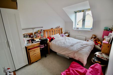 Marbaix Gardens - Photo 4