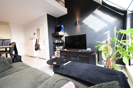 Knappe studio met mezzanine in Tongeren-centrum vlakbij park "De Motten" - Foto 2