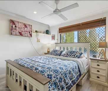 22B Trusmore Crescent, Craigie, WA 6025 - Photo 2