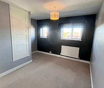 2 bedroom semi-detached house to rent - Photo 4