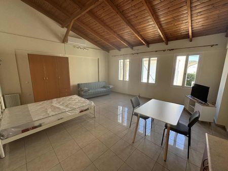 Studio/Γκαρσονιέρα για ενοικίαση Κουλμπάρα (Λέσβος - Μυτιλήνη) - Φωτογραφία 2