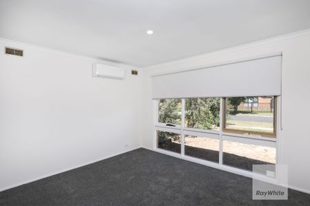 Modern Family Home in a Convenient Deer Park Location - Photo 4