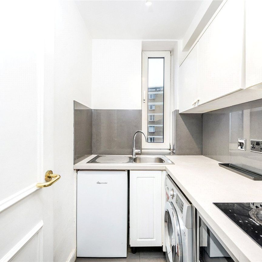 Chelsea Cloisters, London, SW3 - Photo 1