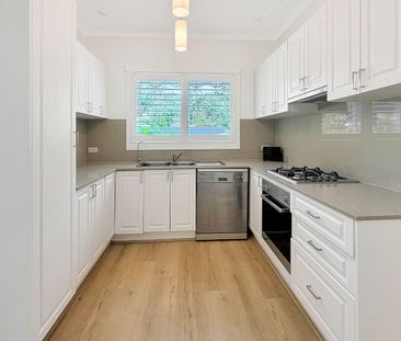 Spacious Four-Bedroom Home in Peaceful Bensville Setting - Photo 6