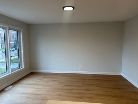 For Lease - 701 Glenroy Gilbert Drive Unit# #9, Barrhaven, Ontario - Photo 4