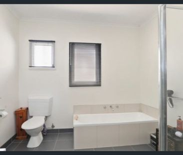 Comfy home... - Photo 2