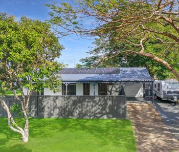 1 Governor King Drive, Caboolture South QLD 4510 - House For Rent |... - Photo 2