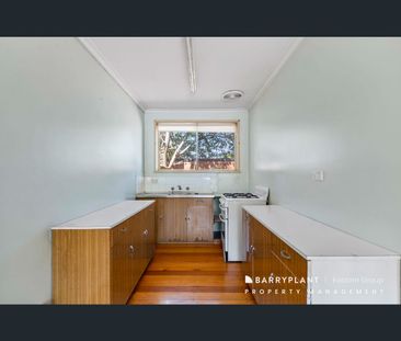 3/5 Cootamundra Crescent, Blackburn, Vic 3130 - Photo 6