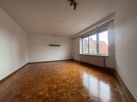 Appartement te huur in Sint-Niklaas - Photo 2