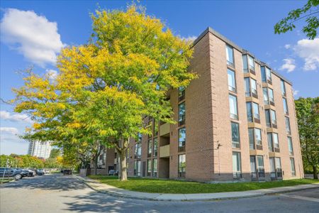 Pickering Place Apartments - 3 Bedroom - Photo 2