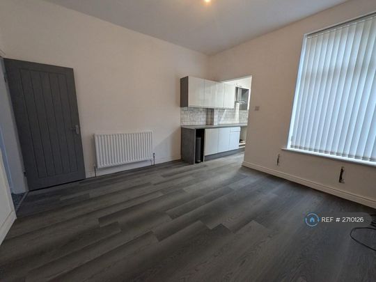 2 bedroom terraced house to rent - Photo 1