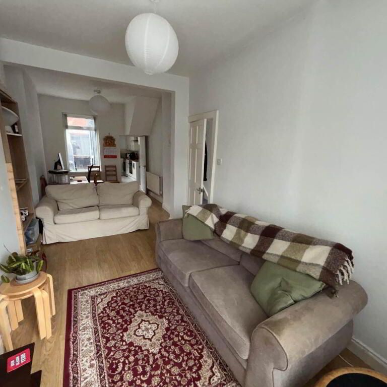 18 Portallo Street, Woodstock Road, Belfast, BT6 9BE - Photo 1