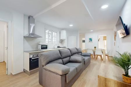 Carrer Pintor Zariñena, Valencia, Valencian Community 46003 - Photo 3