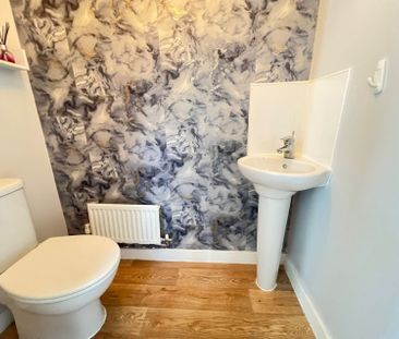 Lanchbury Avenue, Coventry - - Photo 6
