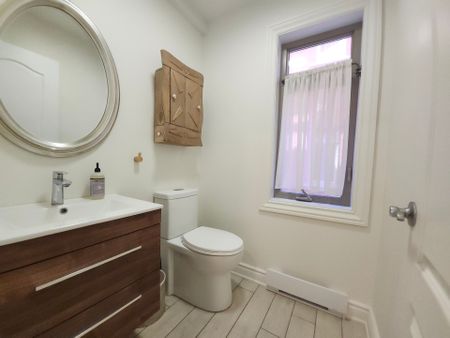 9930 Rue Paul-Comtois - Photo 3