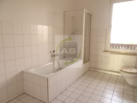 Für WG + Pärchen ideal mit Wohnküche & Balkon - Photo 5