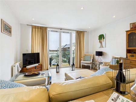 Harbour Square, Waterside Marina, Brightlingsea, Essex, CO7 0GE - Photo 3