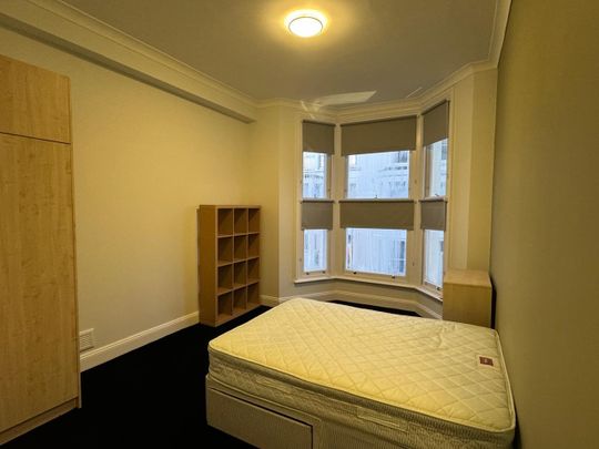 Studio Flat, Hatherley Grove, W2 - Photo 1
