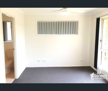 Location Matters ! A beautiful 4 bedroom home, centre of Springfiel... - Photo 3