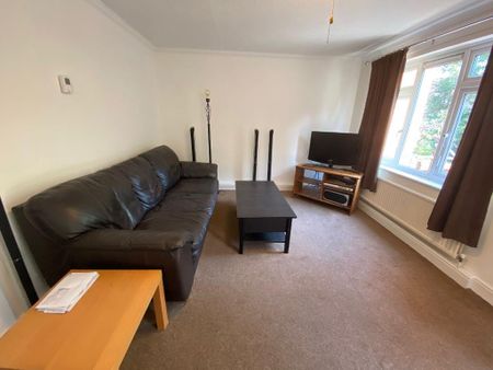 2 bedroom house share to rent - Photo 2