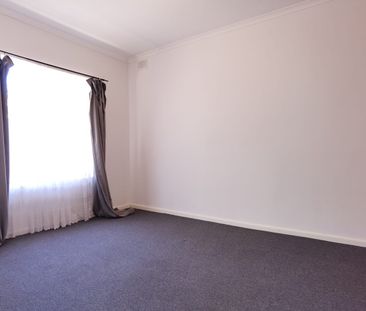 2-Bedroom Unit At Brompton - Photo 5