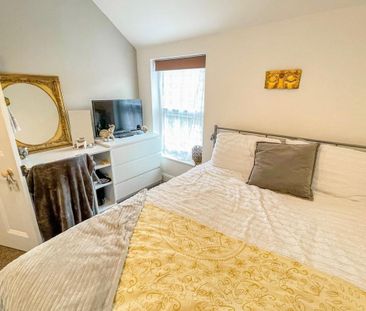 Vernon Street - Photo 1