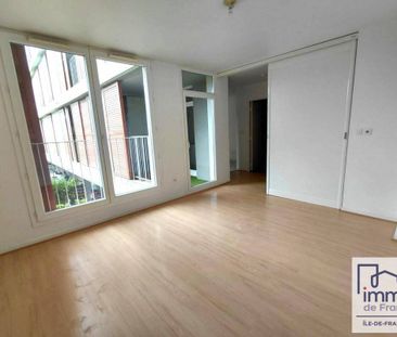 Location appartement studio 1 pièce 31 m² à Cergy (95000) Croix Pet... - Photo 1