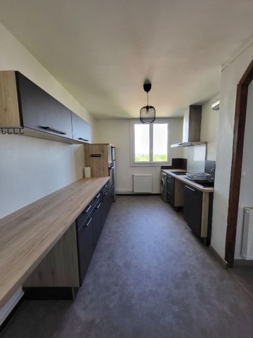 Apartment - Photo 2