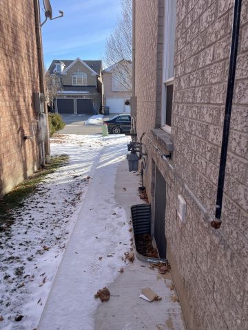 For Lease - 2346 Bankside Drive Unit# Basement, Mississauga, Ontario - Photo 2