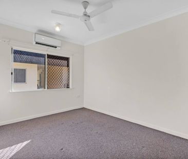Centrally Located, City Fringe, Two Bedroom Unit - Photo 4