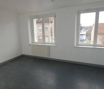 Location Appartement 3 pièces 49m² - Photo 5