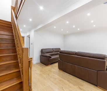 3 bedroom townhouse to rent - Photo 2