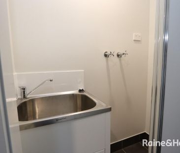 Brand New House In Kelso- Available 4.2.2026 - Photo 5