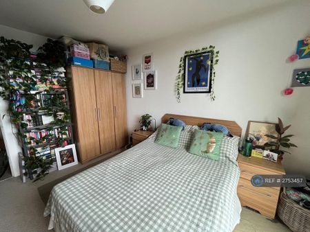 1 bedroom flat to rent - Photo 3
