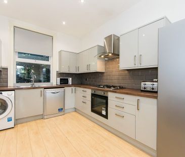 Inglewood Terrace, Woodhouse, Leeds - Photo 3