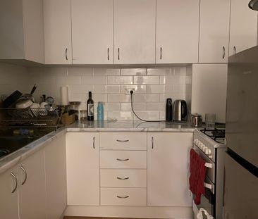 Kensington - Photo 2