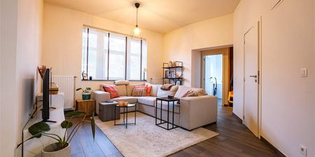 Appartement te huur in Sint-Truiden voor € 750 met 1 slaapkamer - Photo 2