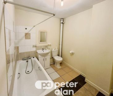 2 bedroom property to rent - Photo 5
