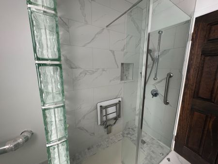 For Lease - 24 Lancer Drive, Vaughan, Ontario - Photo 4