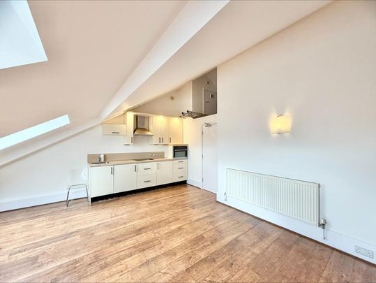 1 bedroom apartment to rent - Photo 1