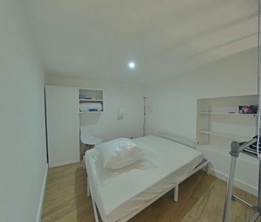 Location Appartement 1 pièce Meublé 20m² ROMANS SUR ISERE 26100 - Photo 2