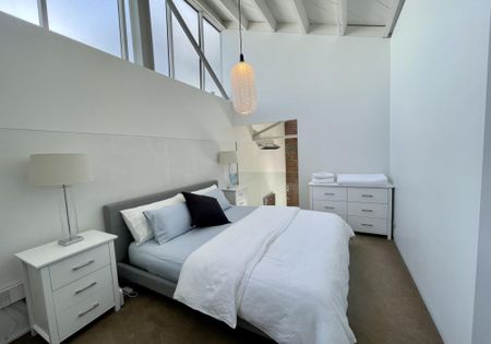 2 bedroom character apartment on the harbour - Photo 4