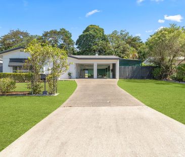 Spacious & Secure Family Home in Mount Sheridan - Photo 4