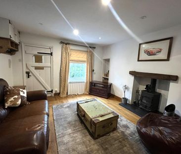 2 bedroom terraced house to rent - Photo 2