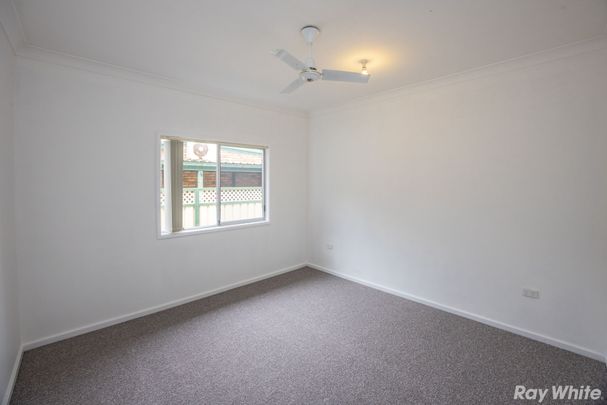 3 BEDROOM COTTAGE WITH SPACIOUS YARD!! - Photo 1