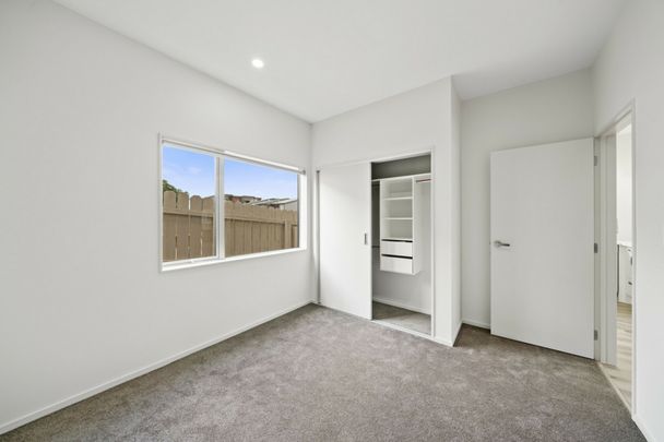 Takanini Townhouse - Photo 1